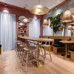 O.lysee Hotel Parijs
