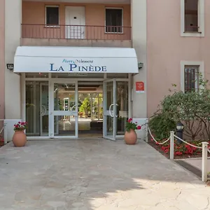Pierre & La Pinede Aparthotel Hyères