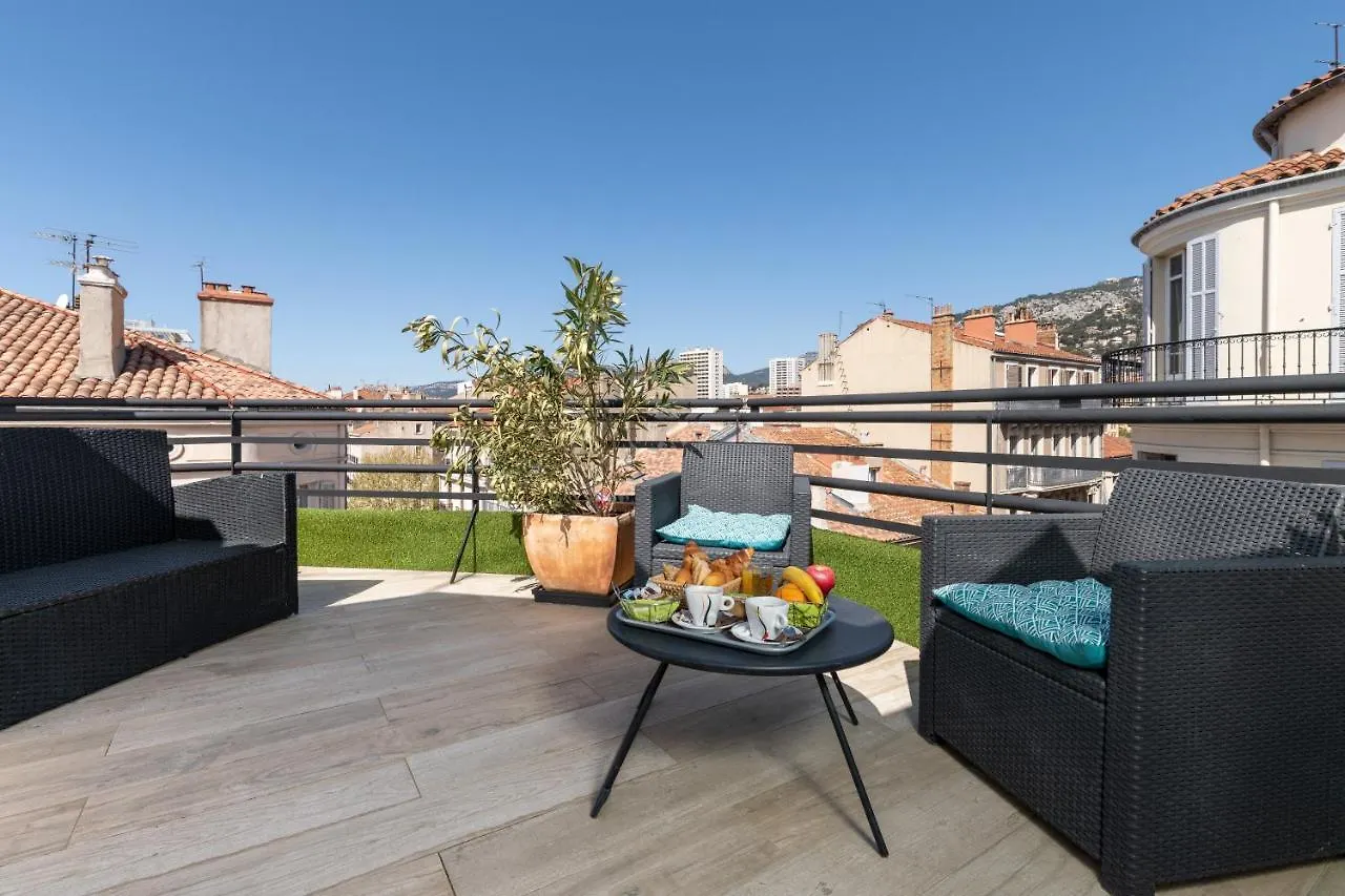 Celenya Hotel Тулон