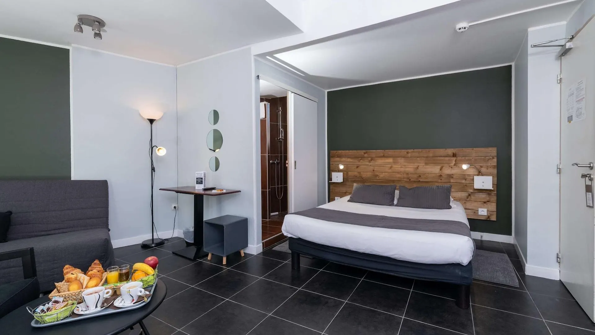 Celenya Hotel Тулон