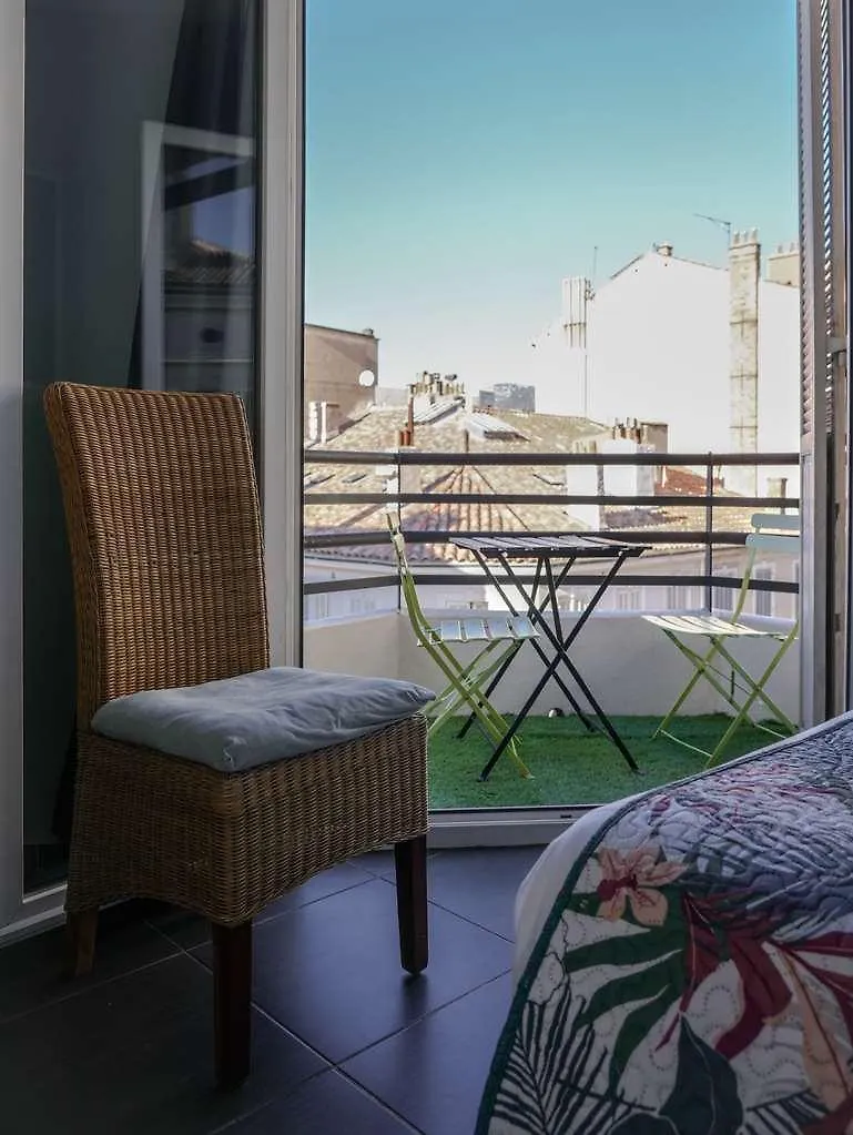 Celenya Hotel Тулон