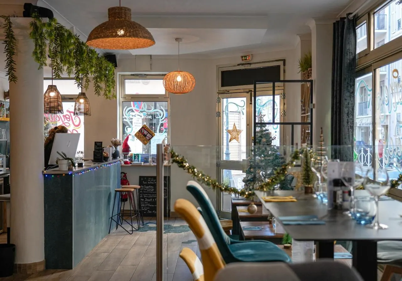 Celenya Hotel Тулон