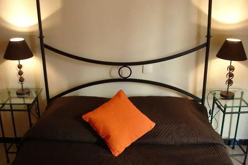 Celenya Hotel Тулон Франция
